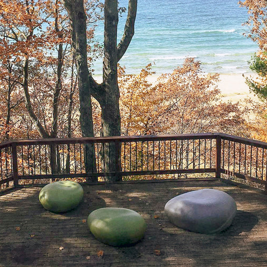 Pebble Large Concrete Bench