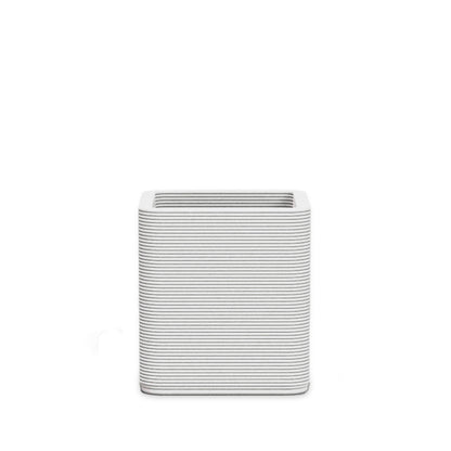 Montara Small Square Planter - Stacks