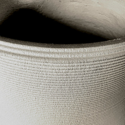 Pacifica Medium Concrete Planter