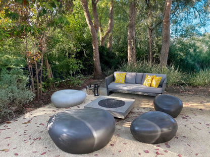 Pebble Medium Concrete Bench