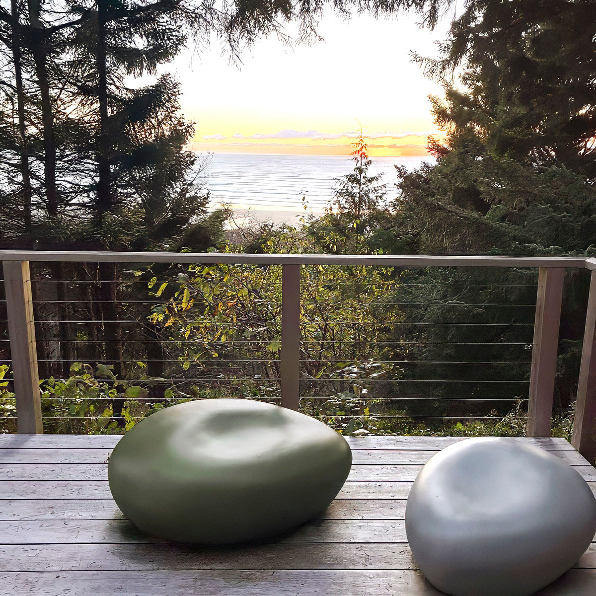 Pebble Bench W40D32H18