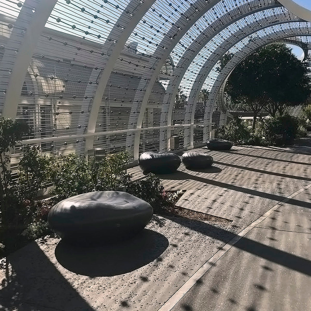 Pebble Large Concrete Bench