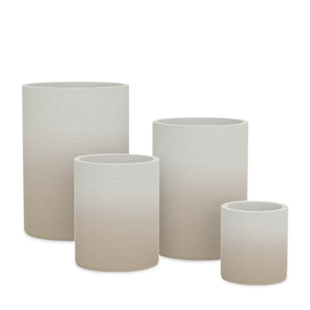 Mobius_Concrete-Solana_Round_Planter_Set-SOLA_P01_Group_DSDW_OMB2.webp
